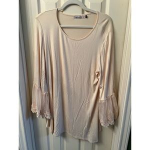Lace Bell-Sleeve Tunic XL